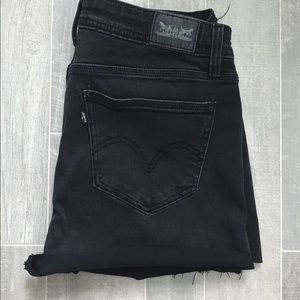 Levi's Shorts - Black Levi shorts! Levi's Shorts - Black Levi shorts!